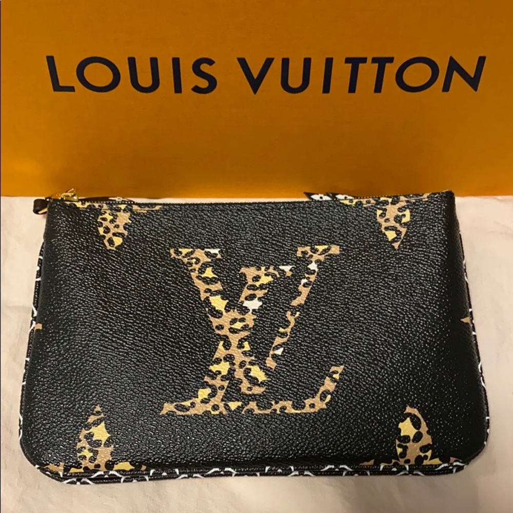 Louis Vuitton Pochette Double ZIP